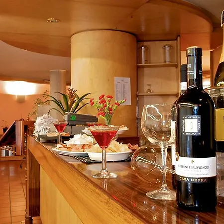 奥利吉欧马尔彭萨酒店 3* 奥莱焦